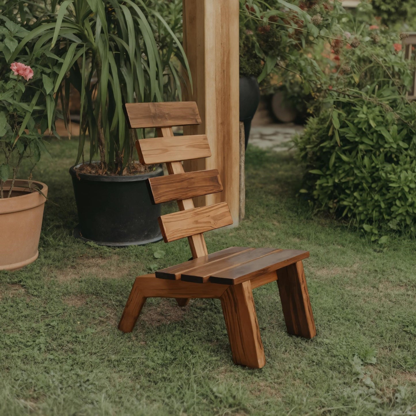 Modern Slatted Wood Outdoor Lounge Chair For Garden Or Patio Lynnsnail
