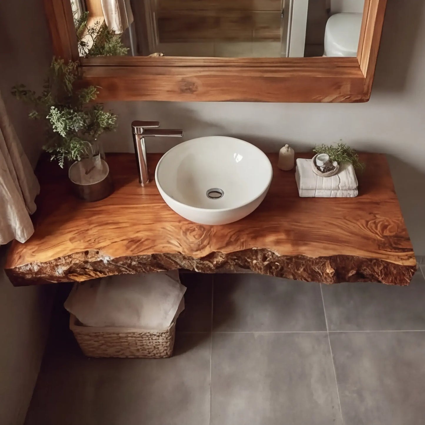 Solvian Live Edge Solid Wood Floating Bathroom Vanity SPA606606 Lynnsnail